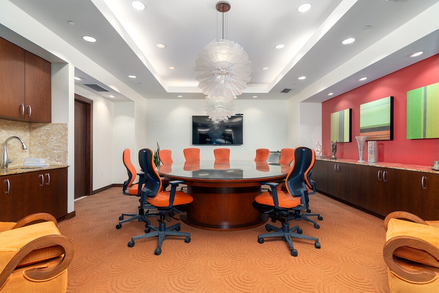 More Photos Of 6803 E Main St, Scottsdale Apartments For Sale