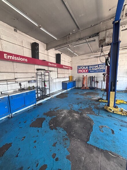 More Photos Of 109 Rt 112, Port Jefferson Station Auto Repair For Lease