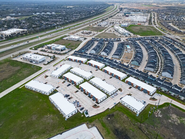 More Photos Of 5151 Meadow Ranch Pky, Richmond Office For Lease