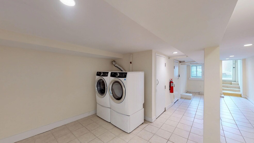 More Photos Of 155 W 9th St, Brooklyn Multifamily For Sale