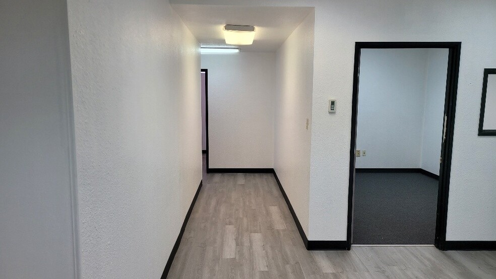 More Photos Of 2322 Butano Dr, Sacramento Medical For Lease