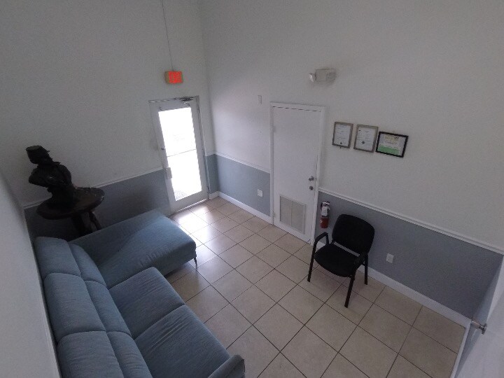 More Photos Of 3131 W Okeechobee Rd, Hialeah Auto Dealership For Sale