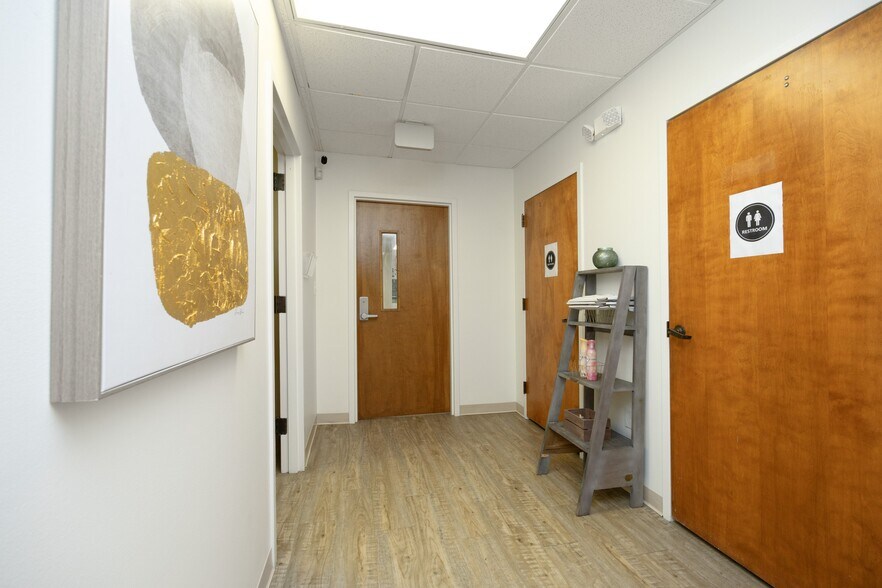 More Photos Of 2610 New Bern Ave, Raleigh Medical For Lease