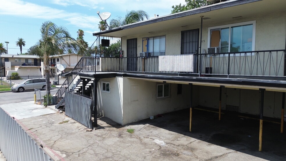 More Photos Of 1137-1139 N Mayfield Ave, San Bernardino Apartments For Sale