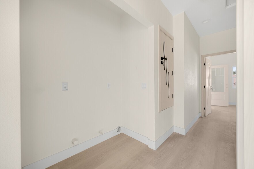 More Photos Of 3164 N Sterling Ave, San Bernardino Apartments For Sale