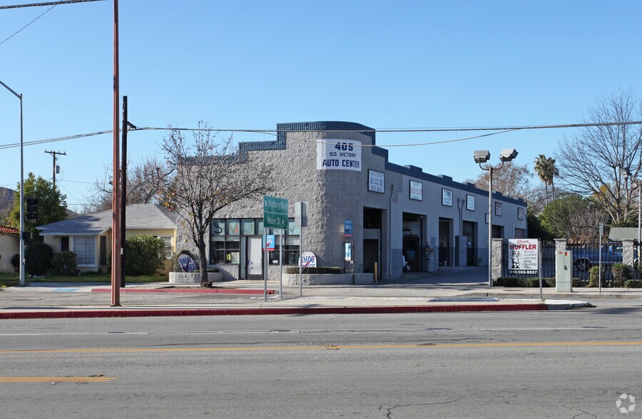 Primary Photo Of 401-405 S Victory Blvd, Burbank Freestanding For Lease