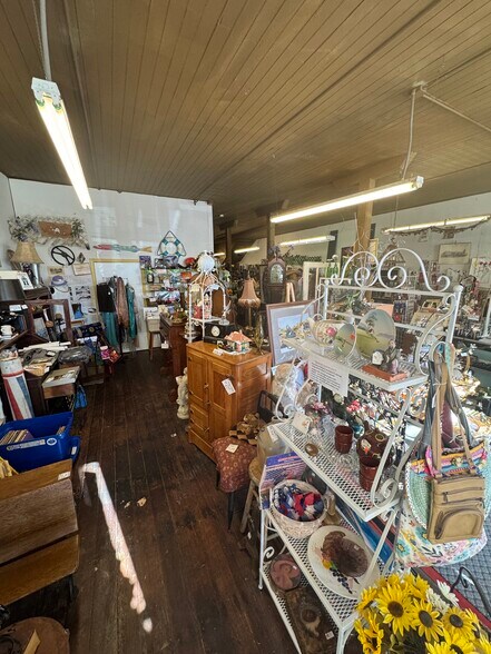 More Photos Of 5504 Main St, Flowery Branch Storefront Retail Office For Sale