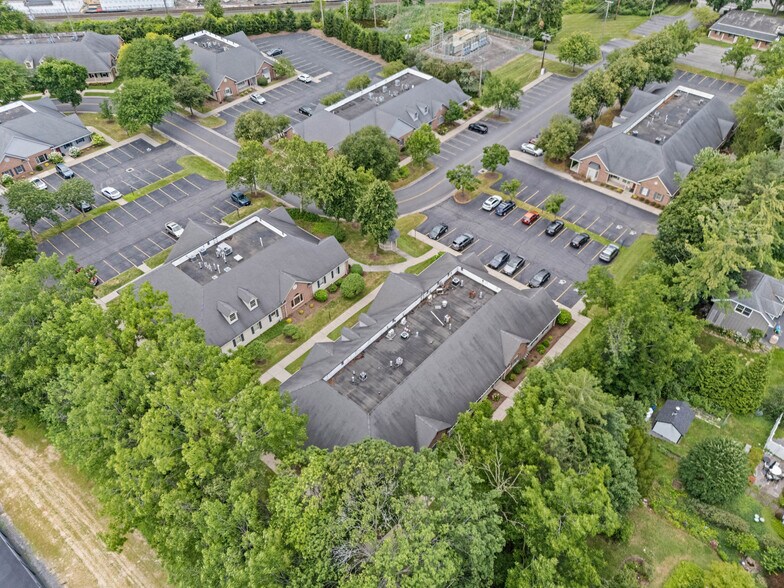 More Photos Of 61E Monroe Ave, Pittsford Medical For Sale