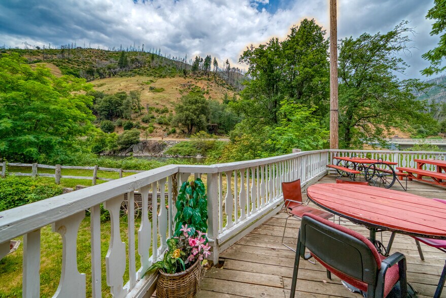 More Photos Of 14785 Belden Town rd, Belden Hotel For Sale