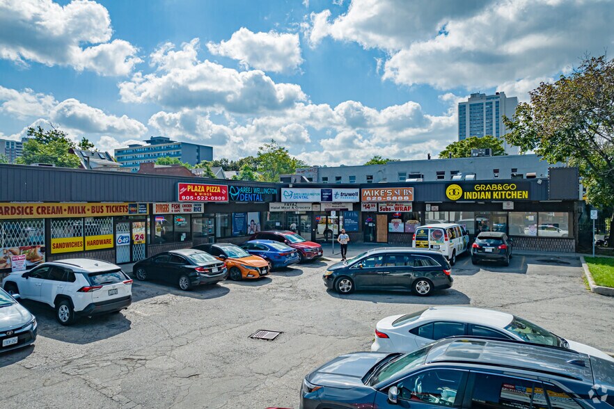 More Photos Of 90 Wellington St N, Hamilton Unknown For Lease