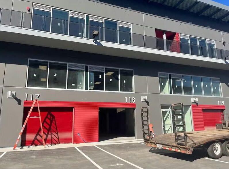 More Photos Of 4740 Vanguard Rd, Richmond Warehouse For Sale