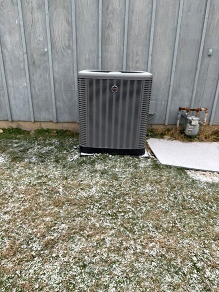 More Photos Of 435 N Main St, New Carlisle Freestanding For Sale