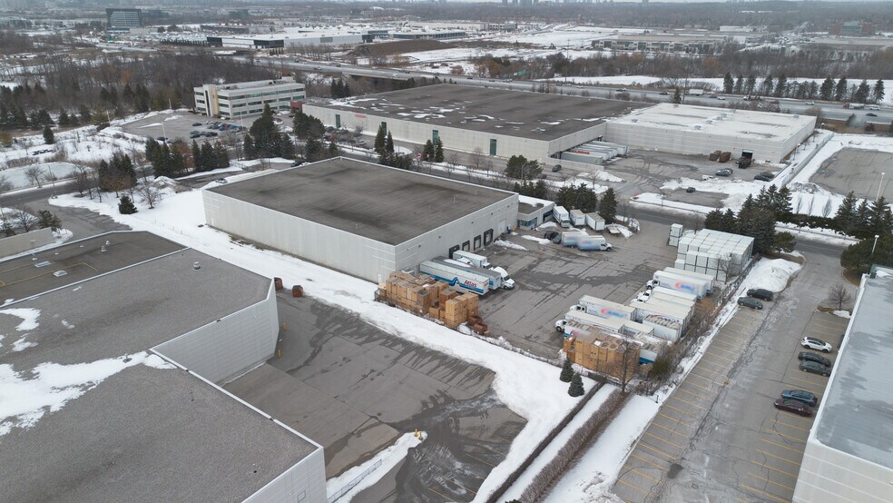 More Photos Of 176 Hillmount Rd, Markham Warehouse For Lease