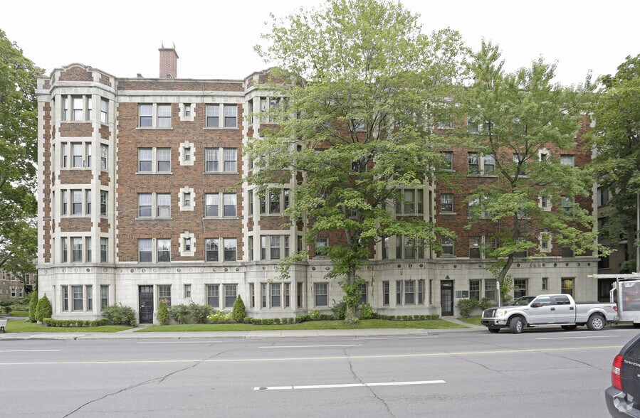 More Photos Of 4338-4342 Rue Sherbrooke O, Westmount Apartments For Sale