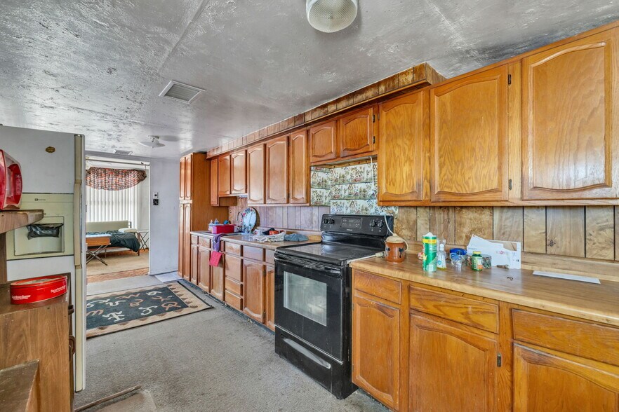 More Photos Of 15775 E US Highway 60, Gold Canyon Land For Sale