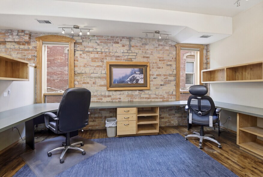 More Photos Of 713 Cooper Ave, Glenwood Springs General Retail For Sale