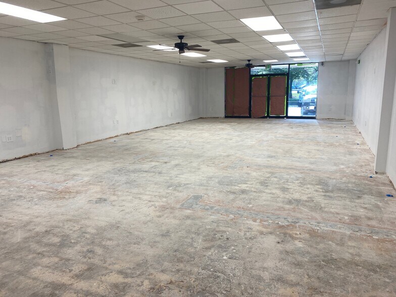 More Photos Of 11750 Business Park Dr, Waldorf General Retail For Sale