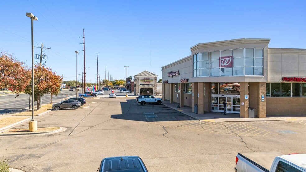 More Photos Of 2417 82nd St, Lubbock Drugstore For Sale