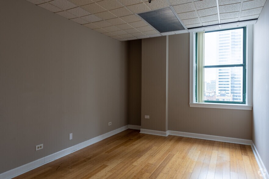 Photo of 15th Floor Ste 1501