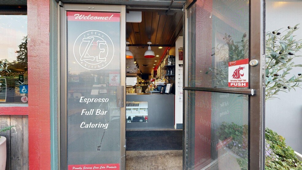 More Photos Of 1005 E Main St, Pullman Restaurant For Sale