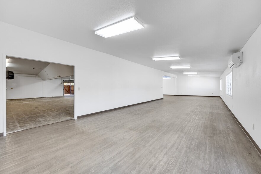 More Photos Of 20736 Longeway Rd, Sonora General Retail For Lease