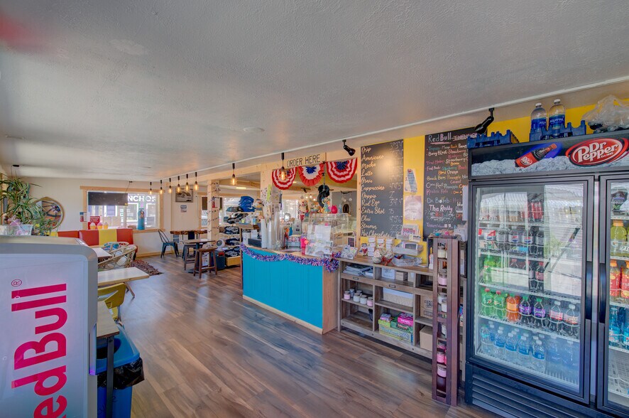 More Photos Of 601 Pacific Ave S, Long Beach Storefront Retail Residential For Sale