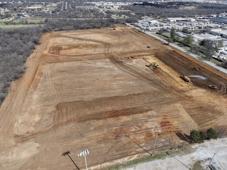 More Photos Of 7200 Anglin Dr, Forest Hill Industrial For Lease