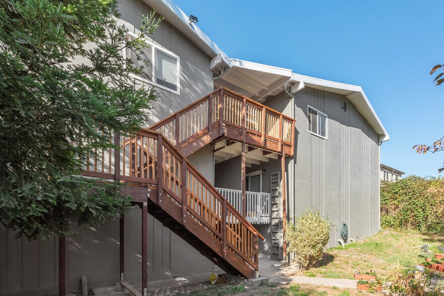 More Photos Of 408 Keller St, Petaluma Apartments For Sale