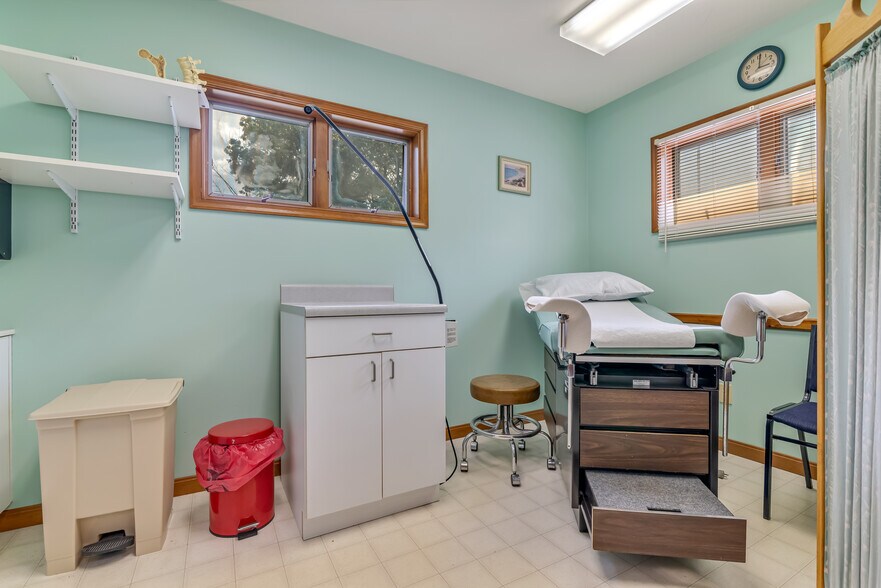 More Photos Of 371 E Brown St, East Stroudsburg Healthcare For Sale