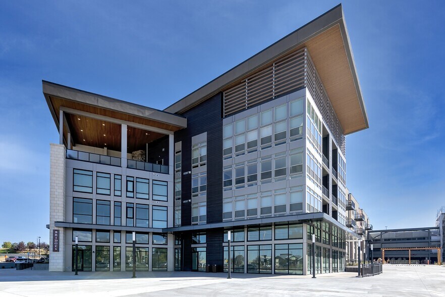 Primary Photo Of 270 E Flatiron Crossing Dr, Broomfield Apartments For Lease