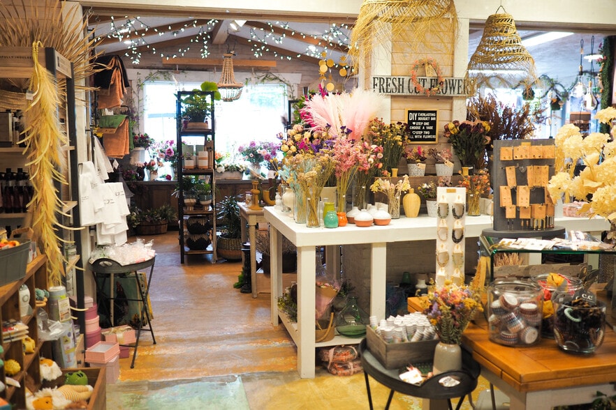 More Photos Of 222 S Main St, Colfax General Retail For Sale