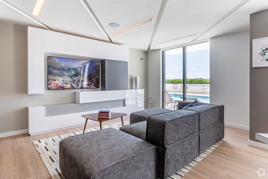 More Photos Of 1501 SW 37th Ave, Miami Apartments For Lease