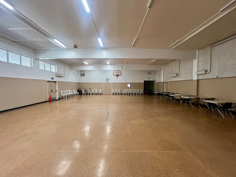 More Photos Of 11507 Studebaker Rd, Norwalk Schools For Lease
