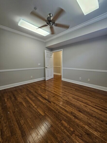 More Photos Of 321 Billingsly Ct, Franklin Loft Creative Space For Lease