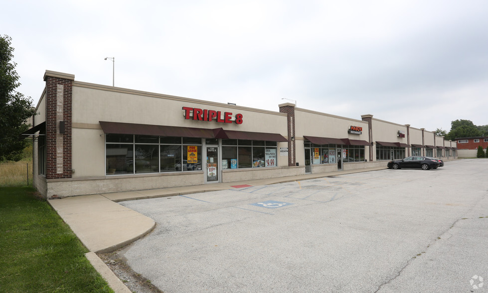 Primary Photo Of 17100 S Dixie Hwy, Hazel Crest Storefront For Sale