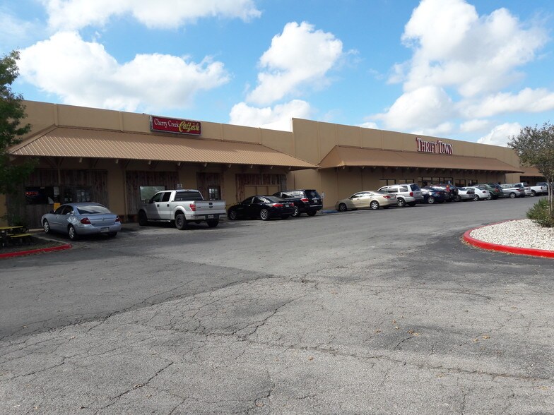 Primary Photo Of 5700-5730 Manchaca Rd, Austin Unknown For Lease