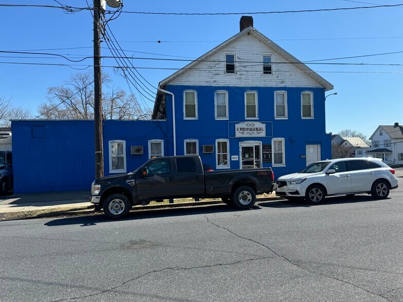 More Photos Of 181 S Whitfield St, Nazareth Office Residential For Sale