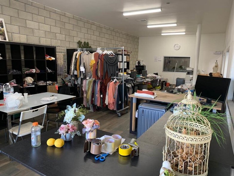 More Photos Of 5041 Santa Fe Ave, Vernon Distribution For Lease