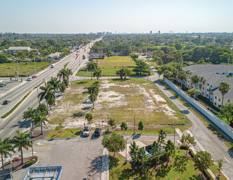 More Photos Of 2160 NW 79th St, Miami Land For Lease