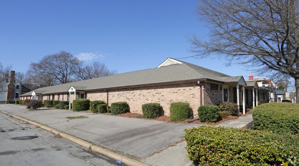 More Photos Of 510 S Sycamore St, Petersburg Medical For Lease