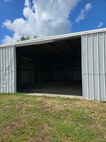 More Photos Of 2751-2783 Joe Brown Hwy N, Chadbourn Flex For Lease