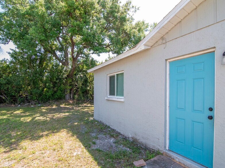 More Photos Of , Bradenton Multifamily For Sale
