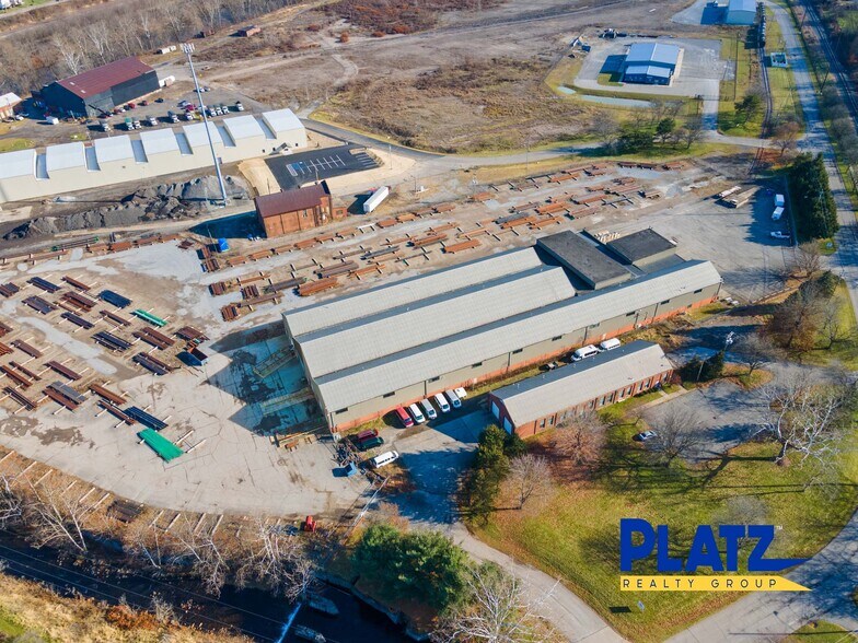 More Photos Of 100 S Bridge St, Struthers Land For Sale