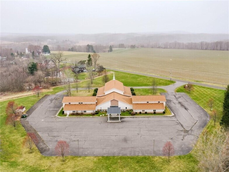 More Photos Of 300 Phelps Rd, Honeoye Falls Religious Facility For Sale