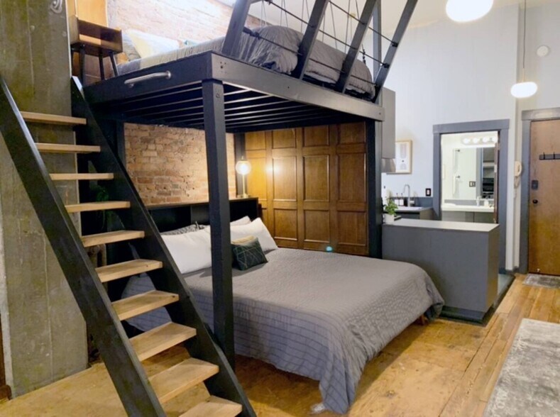 More Photos Of 213 1st Ave S, Seattle Multifamily For Sale