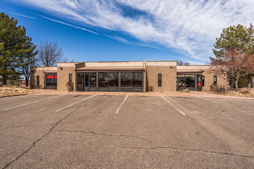 Primary Photo Of 725 Desert Flower Blvd, Pueblo Office For Sale