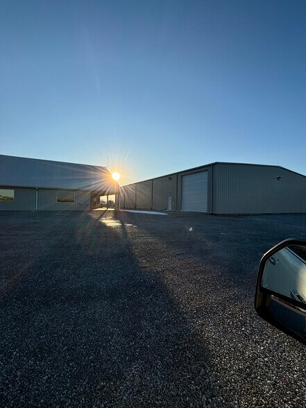 More Photos Of 9625 KY-121, Fancy Farm Warehouse For Sale