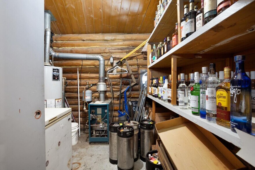 More Photos Of 213 Main St, Antler Restaurant For Sale