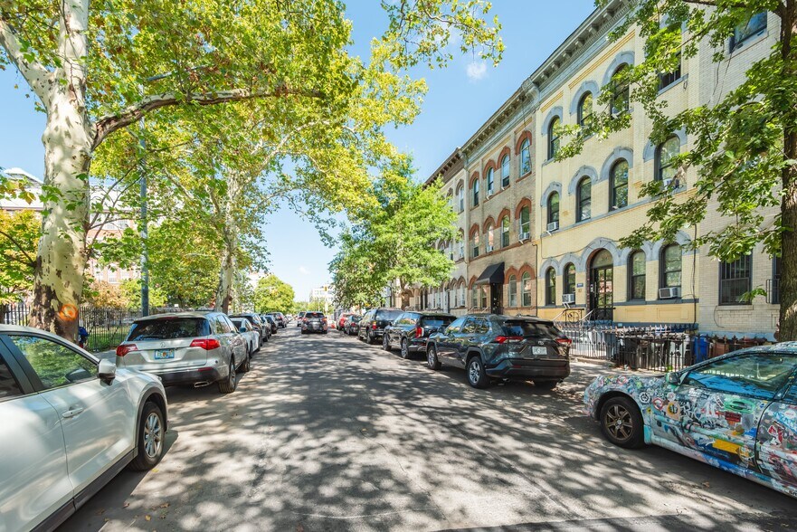 More Photos Of 316 Suydam St, Brooklyn Apartments For Sale