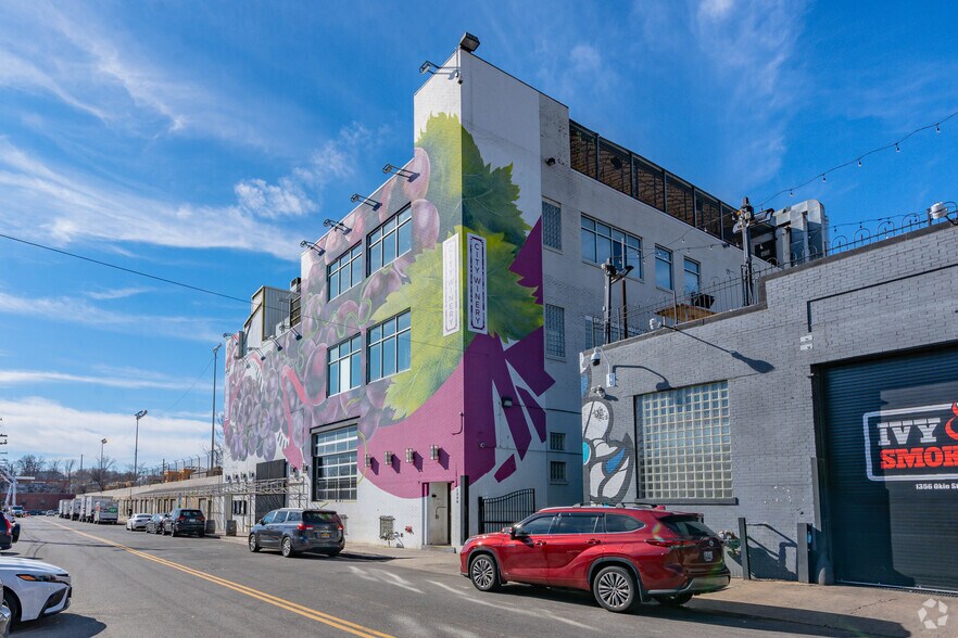 More Photos Of 1350 Okie St NE, Washington Restaurant For Sale